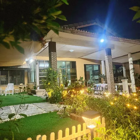 Sun And Moon House วิลล่า *