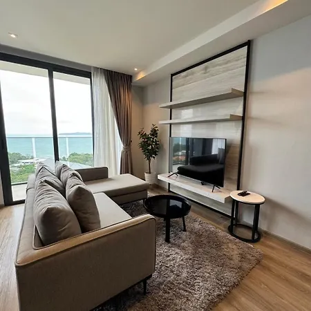 อพาร์ทเม้น Stunning Sea View - Place *