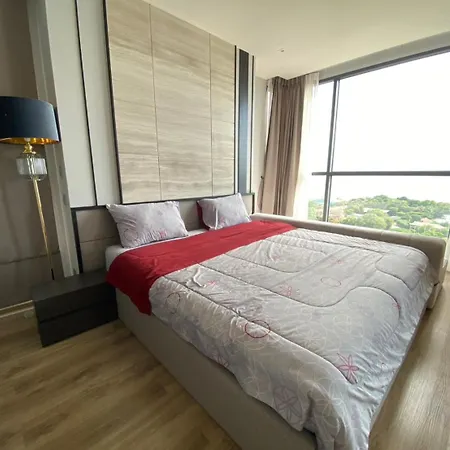 อพาร์ทเม้น Stunning Sea View - Place Pattaya