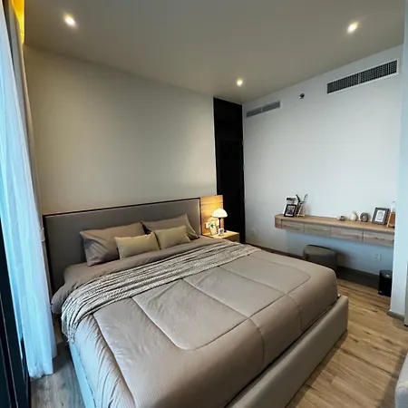 Arom Wongamart By David อพาร์ทเม้น Pattaya