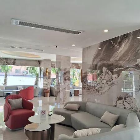 Man Tony Hotel Pattaya
