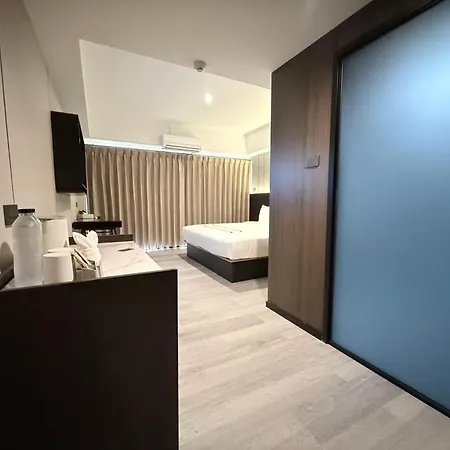 X Pattaya