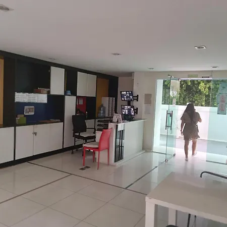 อพาร์ทเม้น Aoh 20 Sqm 750 M Pattaya