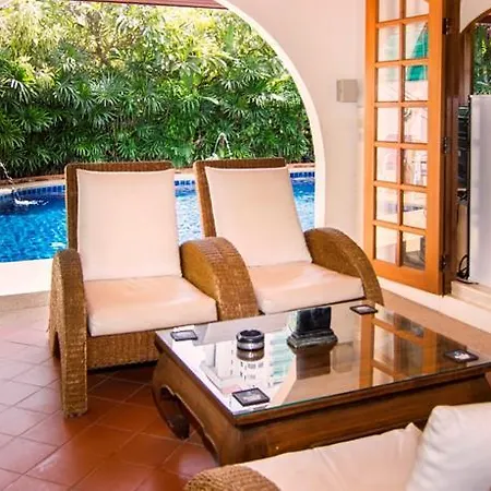 Grand Condo Lotus Pool Villa Near The Beach Villa *