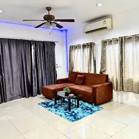 Warisa Grand 3 Bedroom Villa
