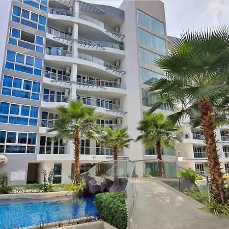 Apartment Grand Avenue *