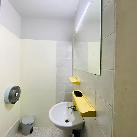 ที่พัก Jomstay *