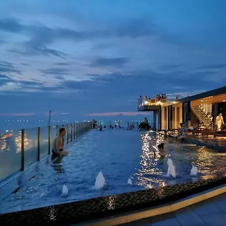 Buakhao Pap Cafe - Edge 487 อพาร์ทเม้น Pattaya