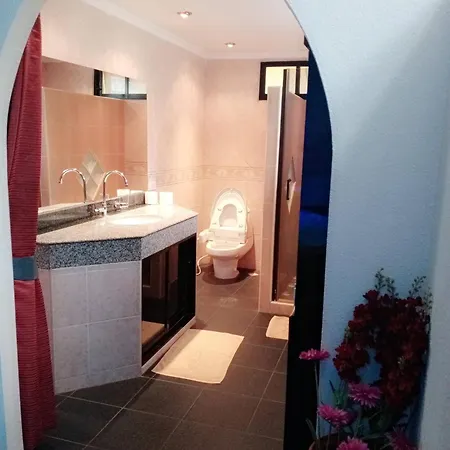 Apartment 75 Sqm Type Jacuzzi 101a