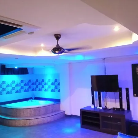 75 Sqm Type Jacuzzi 101a Apartment *