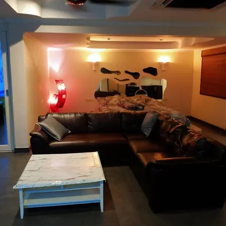 75 Sqm Type Jacuzzi 101a Apartment