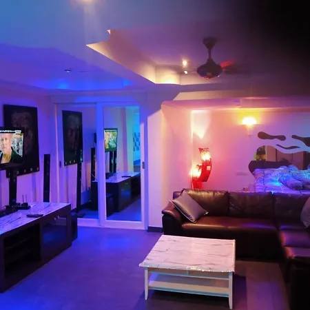 75 Sqm Type Jacuzzi 101a Apartment *