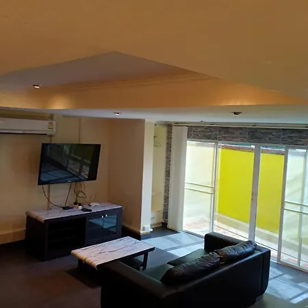 Spacious 65sqm Luxury Loft Type 101b Pattaya