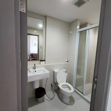 The Base Pattaya, High Floor, Seaview *