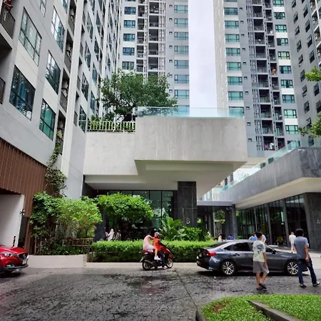 The Base Pattaya, High Floor, Seaview