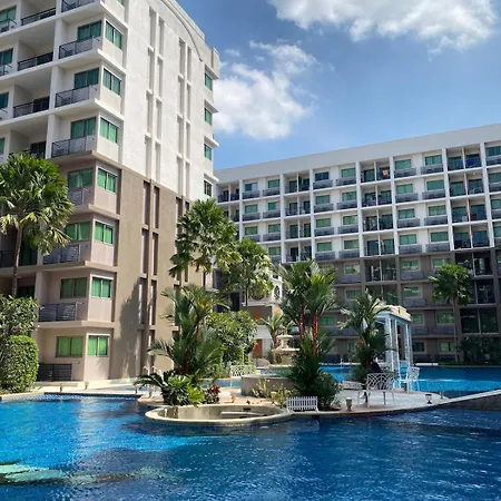Apartment Famous With Pool Pattaya