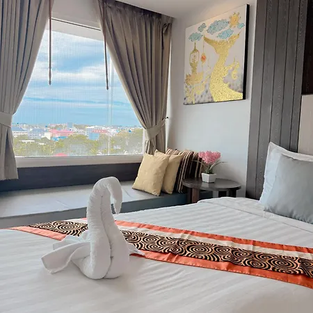 Vareena Palace Pattaya