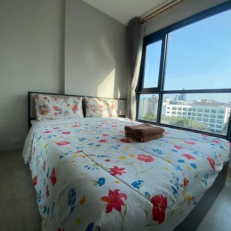 อพาร์ทเม้น Awesome Location *