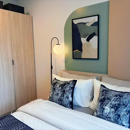 Vay 2 Bedroom 2 In Center * Pattaya