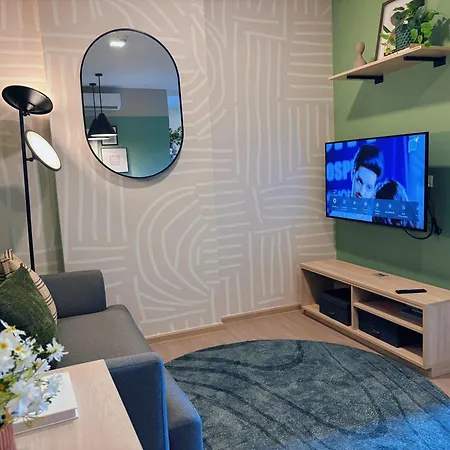 Vay 2 Bedroom 2 In Center Apartment Pattaya