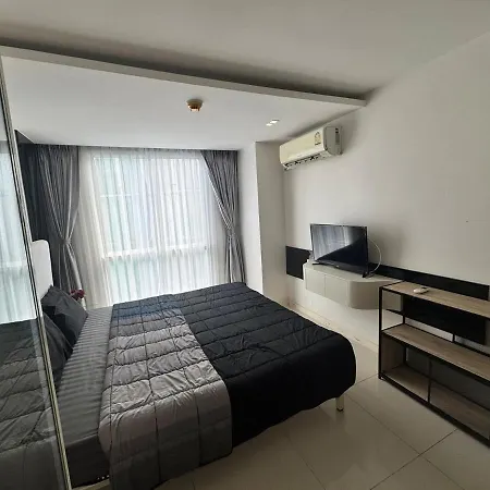 Modern 1br Near Soi Bukouw อพาร์ทเม้น *