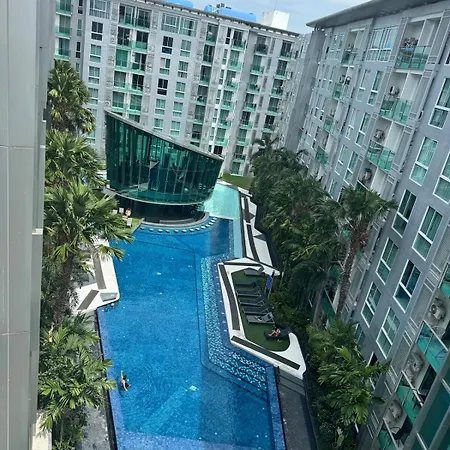 อพาร์ทเม้น Modern 1br Near Soi Bukouw *