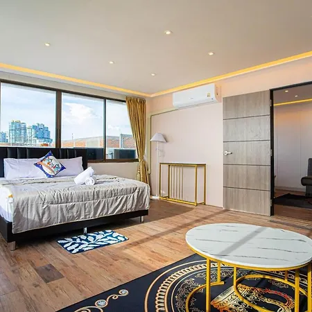 Sea View Apartment Pattaya