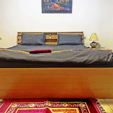 Lucky Devil Guest house Pattaya