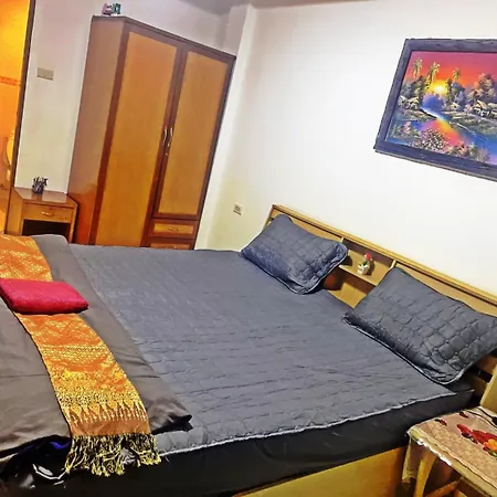 Guest house Lucky Devil Pattaya