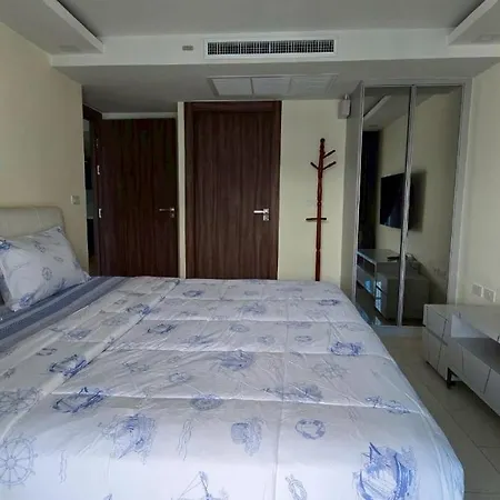 Grand Avenue F811 * Pattaya