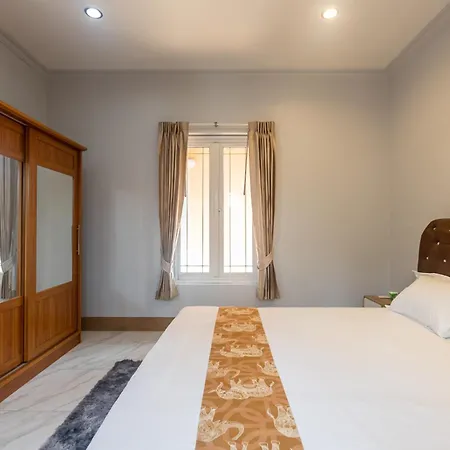 Yoori Homestay *