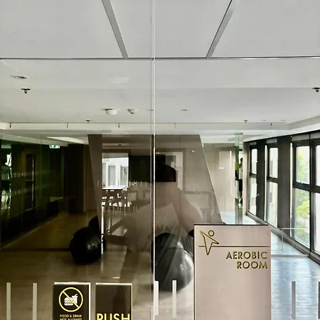 The Base Sea View อพาร์ทเม้น *