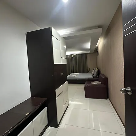 Hotel House Of