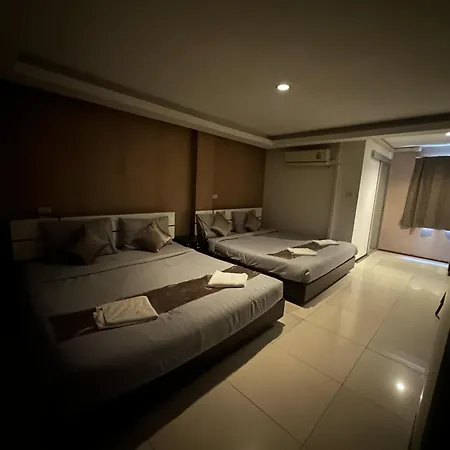 Hotel House Of 2*