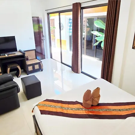 Wowland Luxury Pool Walking Street Pattaya