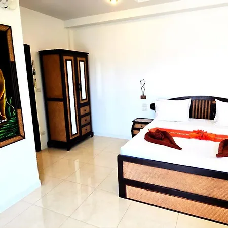 Tucheland Luxury Pool Walking Street