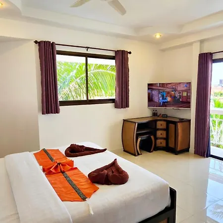 Tucheland Luxury Pool Walking Street Villa *