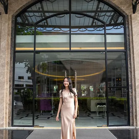 Sirin Exclusive And โรงแรม Pattaya