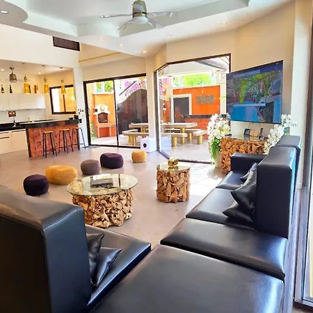 Villa Goldland Luxury Pool Walking Street 8 Bedrooms Pattaya