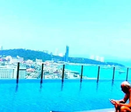 The Base Deluxe Pattaya