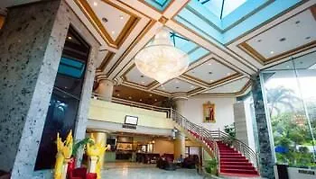Hotel First Pacific Cirrus