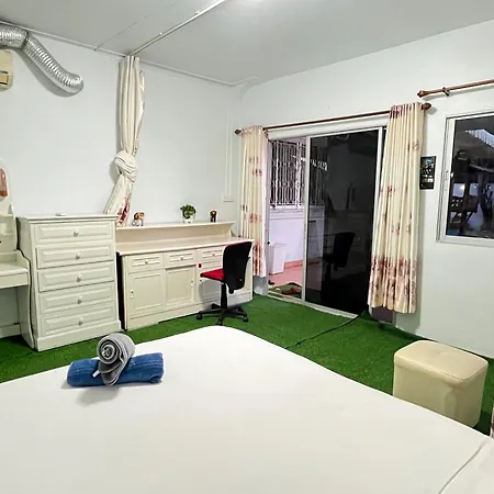 วิลล่า Walking St 3km, 5 Bedroom Pattaya