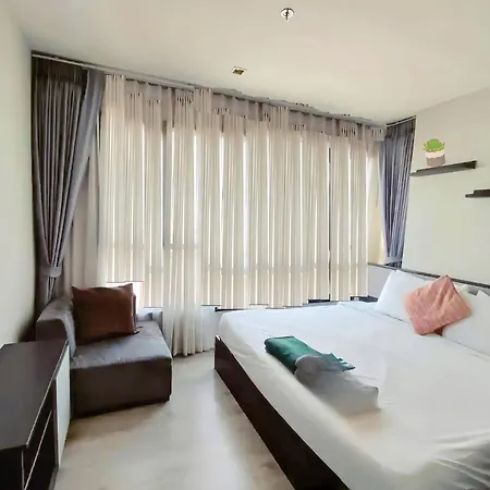 Apartment 2 Bed Excellent Location Infinity Pool Pattaya