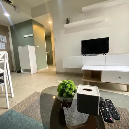 High Floor Sea View 2 Bed Room- Excellent Location Apartment *