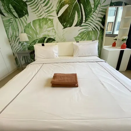 High Floor Sea View 2 Bed Room- Excellent Location * Pattaya