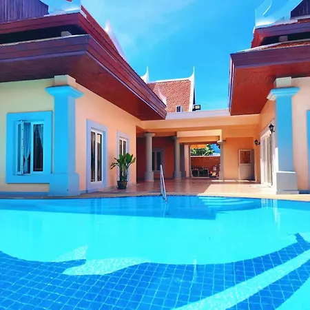 Yoori Homestay *
