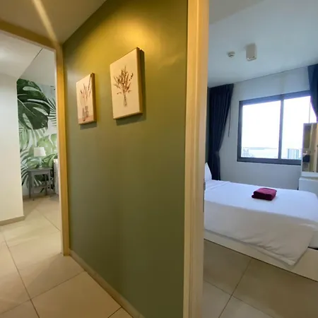 High Floor Sea View 2 Bed Room- Excellent Location Apartment *