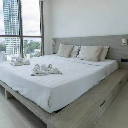 The Cloud Apartment *