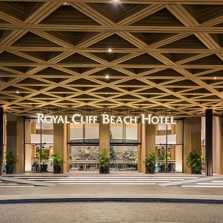 Royal Cliff โรงแรม 5*