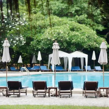 The Imperial โรงแรม